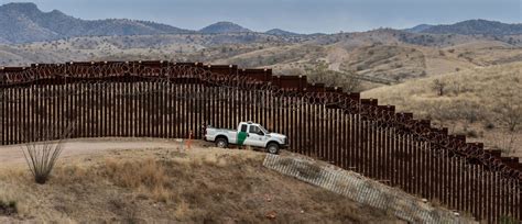 Female migrant dies after crossing the border in California